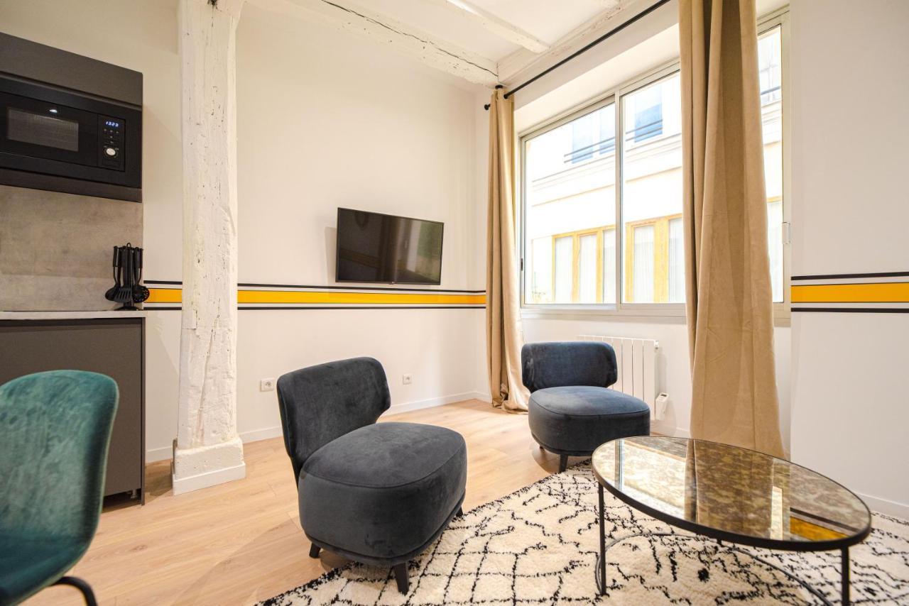 Mbm - Marais Apartment Париж Стая снимка