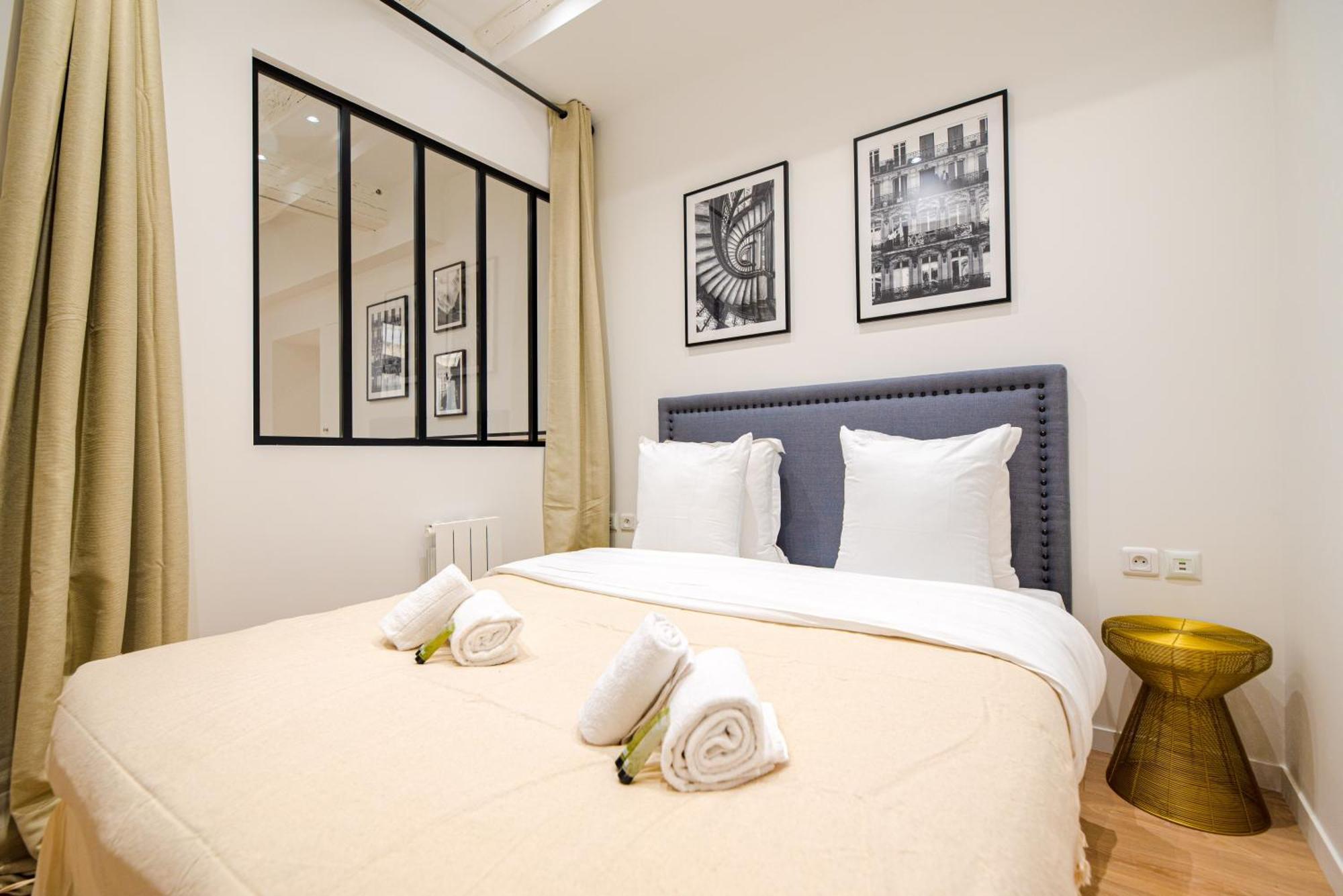 Mbm - Marais Apartment Париж Стая снимка