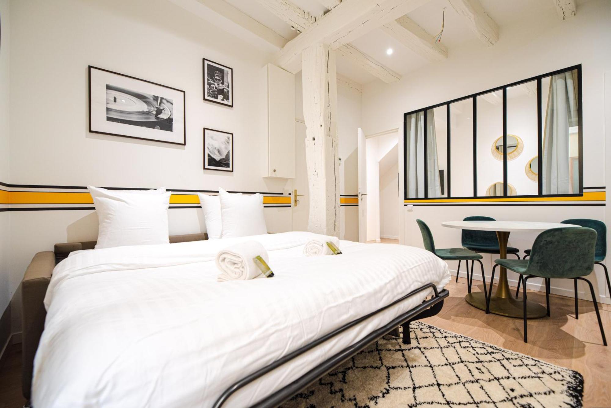 Mbm - Marais Apartment Париж Стая снимка